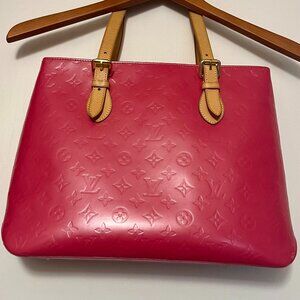 Lois Vuitton Vernis Patent Leather Purse